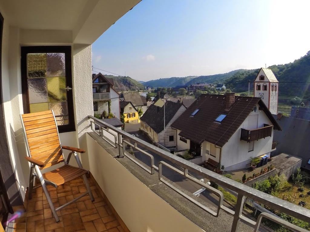 Ferienwohnungen Haus Am Wuerzlaysteig Lehmen Стая снимка
