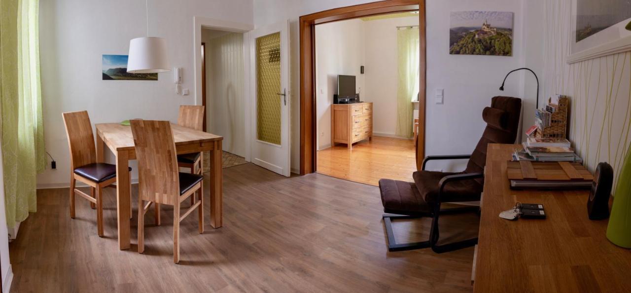 Ferienwohnungen Haus Am Wuerzlaysteig Lehmen Екстериор снимка