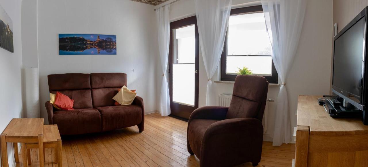 Ferienwohnungen Haus Am Wuerzlaysteig Lehmen Екстериор снимка